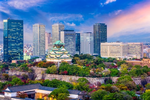 Osaka Castle, a stunning blend of history and culture, is a must-visit landmark on your Japan Youth Travel adventure.